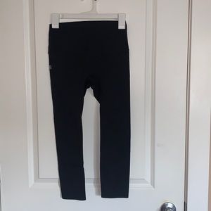Jolyn size medium black leggings. Lightly worn